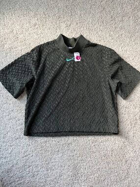 Nike Olive Textured Short Sleeve Cropped Top with Teal Swoosh